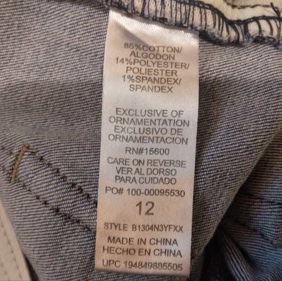 democracy ab technology Medium Wash Faded distressed jeans womens 12 - Picture 4 of 5